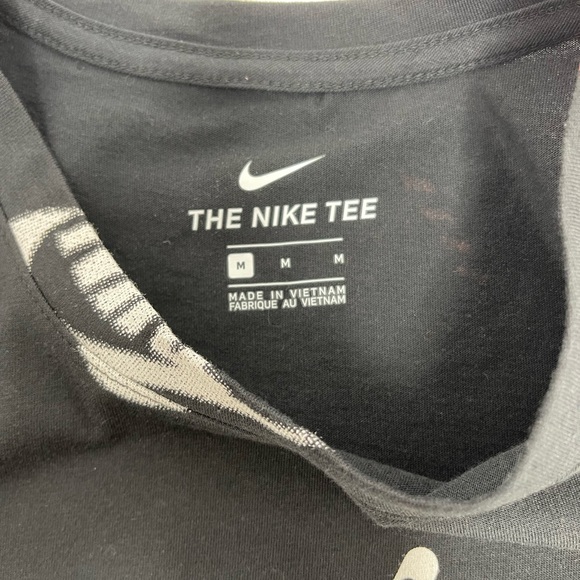 Nike Logo T-Shirt Size M - Picture 6 of 9
